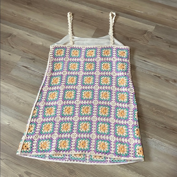 Zara Crocheted Mini Dress Granny square Size M NWT Lined Boho Beach Festival - Picture 7 of 11
